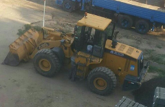 В Актобе рабочие справляют нужду на глазах прохожих из-за отсутствия туалетов