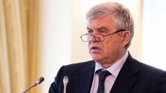 Не спешить при принятии поправок в Конституцию призывает Владимир Божко