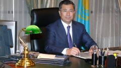 Аким ЮКО наказал главу соцуправления после вспышки туберкулёза в Туркестане