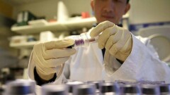 Казахстан включили в шорт-лист по возвращению лицензии антидопинговой лаборатории
