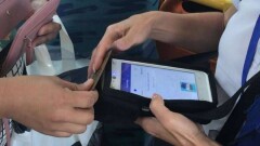 В Алматы в пилотном режиме запустили оплату проезда в автобусах банковскими картами