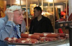 В Астане сети супермаркетов оштрафовали за завышение цен на продукты питания 