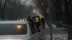 Гражданин Турции поджёг себя возле консульства в Алматы