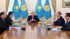 Назарбаев встретился со спикером Олий Мажлиса Узбекистана