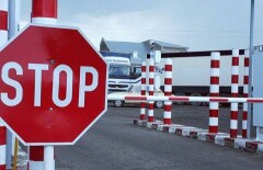 Костанаец взыскал ущерб с судоисполнителей за то, что не улетел в США
