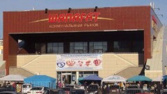 Градсовет Астаны утвердил строительство парковки у коммунального рынка "Шапагат"