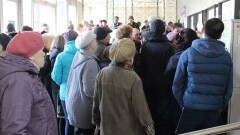 Жители Щучинска по шесть часов ждут приёма врача в поликлинике