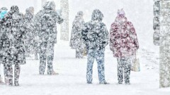 В Нур-Султане, Акмолинской и Карагандинской областях отменили занятия для учащихся первой смены