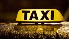 В Астане полицейские вернули пенсионерке 6,5 млн тенге, которые она оставила в такси