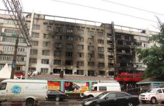 Владельцы квартир, пострадавших при пожаре в "Юбилейном", требуют компенсации