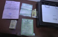 Мошенники подделывали и продавали в Алматы документы на машины с кыргызскими номерами 