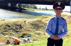 Полицейский спас тонущую девушку в Астане 