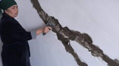 Жители новостройки в Шымкенте опасаются обрушения дома