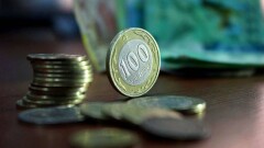 Мажилис одобрил поправки по уменьшению налогов в 10 раз для людей с низким доходом