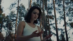 Мёртвые дети и Алматы без людей. О чём новая картина "Она" Акана Сатаева?