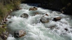 Жителей Алматы предупредили о подъёме уровня воды в реках из-за обильных дождей