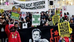 Около 17 тысяч человек вышли на демонстрацию против политики правительства в Вене