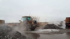 В Карагандинской области талыми водами подтопило автотрассы и дворы