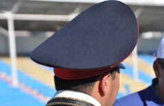Угрожавшего пытками полицейского "Васю" отстранили от должности