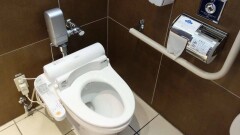 Япония вызвалась помочь Китаю в совершении "туалетной революции"