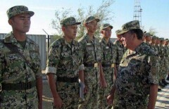 В Актау командира взвода военной части оштрафовали за нецензурную брань