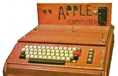 Пожилая американка сдала в утиль раритетный Apple 1