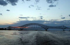 Купаться и гулять вдоль Иртыша запретили жителям ВКО из-за угрозы подтопления