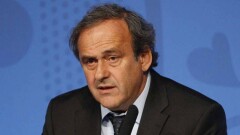 Экс-главу UEFA Мишеля Платини освободили из-под стражи после долгого допроса