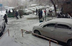Из-за непогоды жителям Семея пришлось праздновать Наурыз во дворах