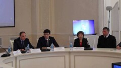 Факты "мёртвых душ", взяточничества и двойной бухгалтерии в образовании озвучили в Караганде