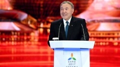 Президент поздравил казахстанцев с Днём Конституции 