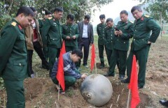 Странные предметы свалились с неба и вызвали панику во Вьетнаме