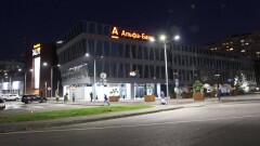 После пожара в 2010 году гипермаркету "Рамстор" запретили использовать в обшивке алюкобонд 