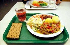 Казахстанских школьников с первого класса будут учить правильно питаться 