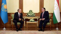 Нурсултан Назарбаев встретился в Душанбе с Эмомали Рахмоном