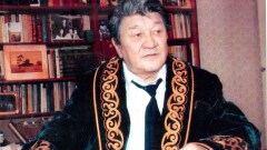 Книга казахстанского писателя поступит в библиотеки британских вузов