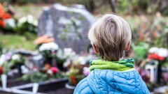 Алматинцев не пустят на кладбища в родительский день. Доступ только для похоронных процессий