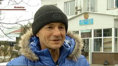 Бомжующему в Алматы известному гимнасту спортсмены сняли жильё
