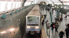 Экстремал из Москвы прыгнул прямо перед несущимся поездом в метро