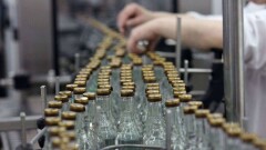 Власти ВКО объявили охоту на водку "Колхозка", ставшую брендом Усть-Каменогорска