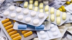 Минздрав начал работу по регулированию цен на лекарства