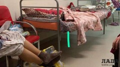 В областном роддоме Актау беременные лежали в коридорах. Целый блок отдали 13 роженицам с Covid-19
