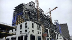 В Новом Орлеане обрушилась часть 18-этажного здания гостиницы 