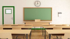 Директора школ в регионах вызывали учителей на работу несмотря на запрет