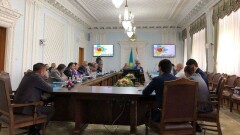 Экс-глава аэропорта Алматы и байкер Петрухин вышли из состава маслихата