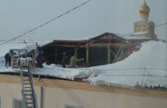 Крыша профлицея в Костанае рухнула не из-за снега