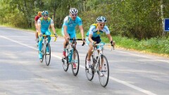 Перчатки Головкина и велосипеды гонщиков "Астаны" уйдут с молотка на Charity Tour de Burabaу
