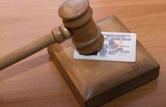 Капитана полиции, которая пьяной врезалась в столб в Павлодаре, уволили