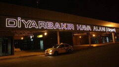 Четыре ракеты ударили по аэропорту Турции в Диярбакыре