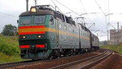 Мажилисмены просят КТЖ заменить "страшные вагоны" на новые